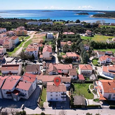 Apartmani Suhi Brod Medulin Exteriér fotografie