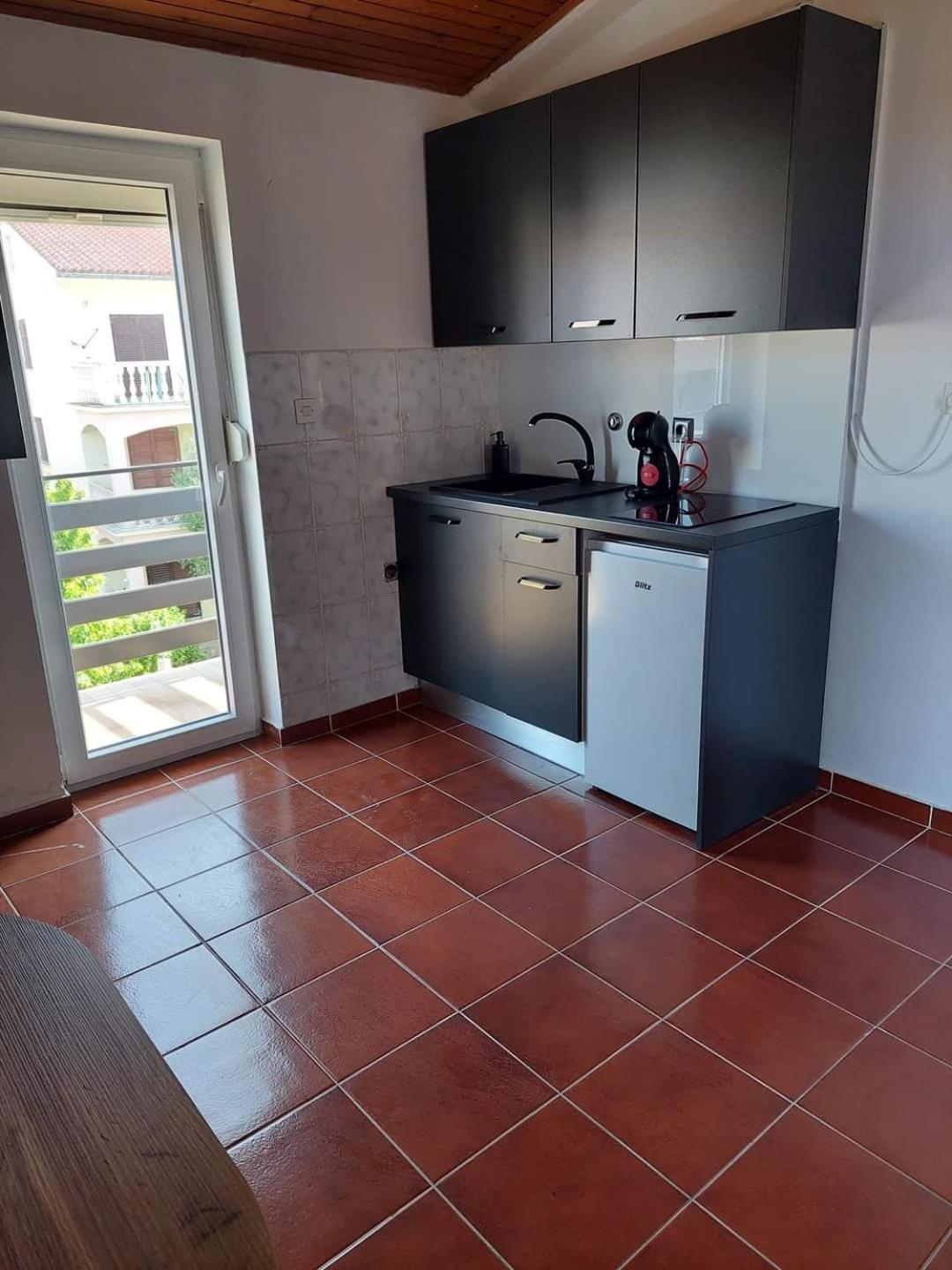 Apartmani Suhi Brod Medulin Exteriér fotografie