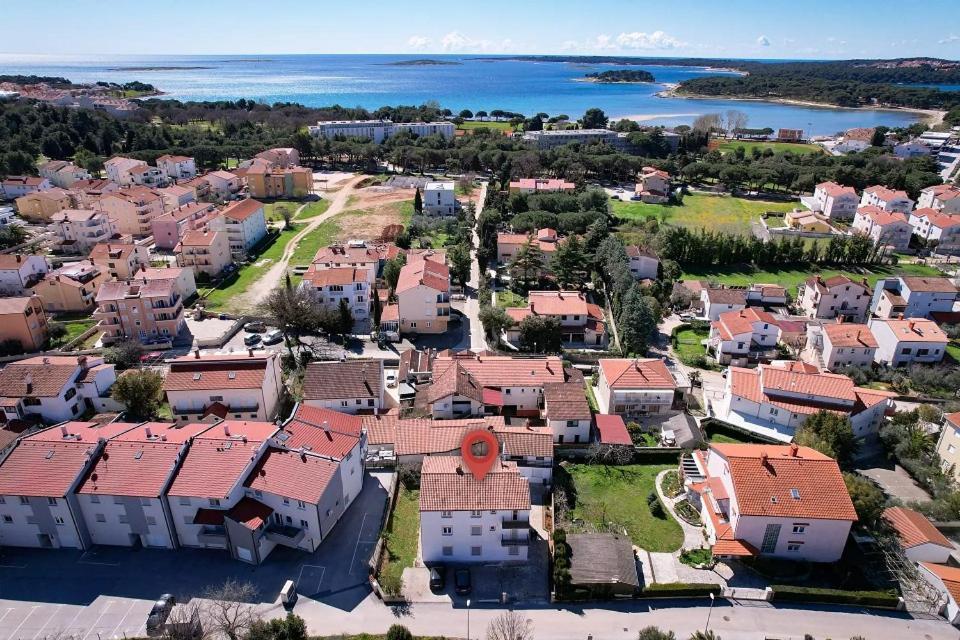 Apartmani Suhi Brod Medulin Exteriér fotografie