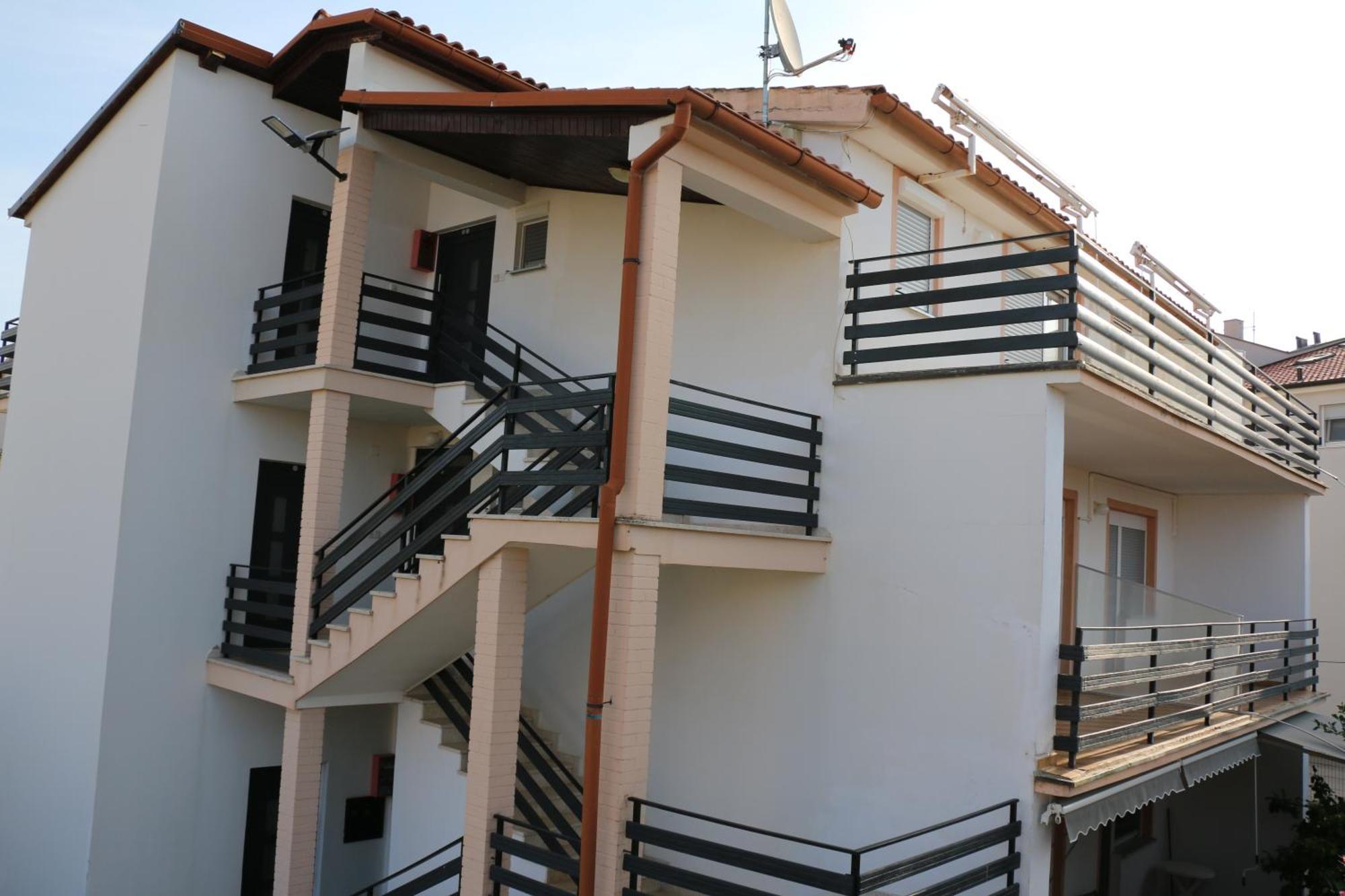 Apartmani Suhi Brod Medulin Exteriér fotografie