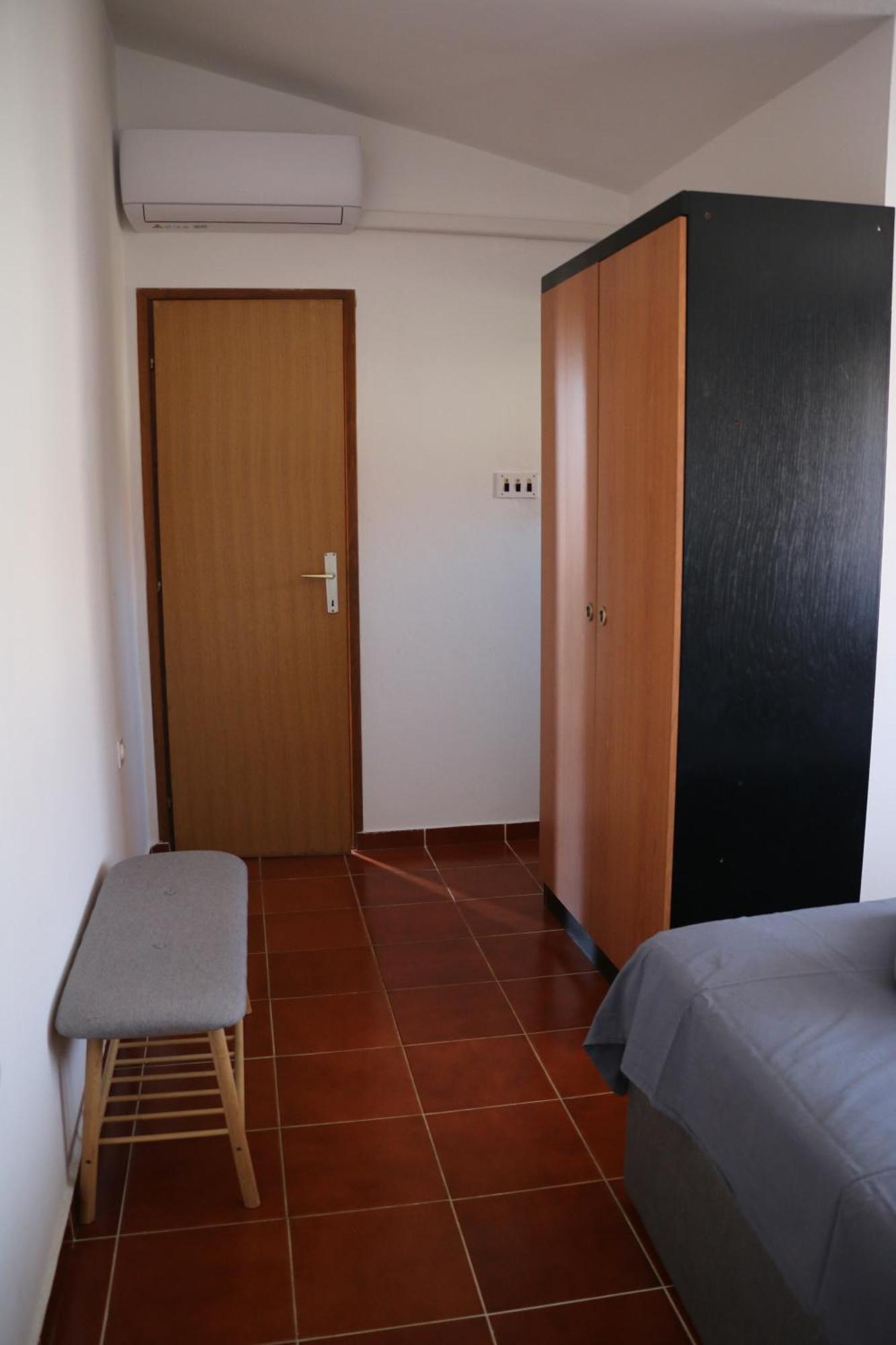 Apartmani Suhi Brod Medulin Exteriér fotografie